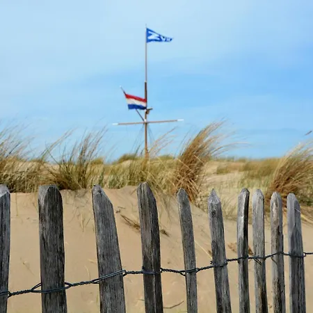 In Near The Noordwijk