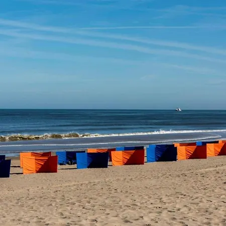 In Near The Noordwijk